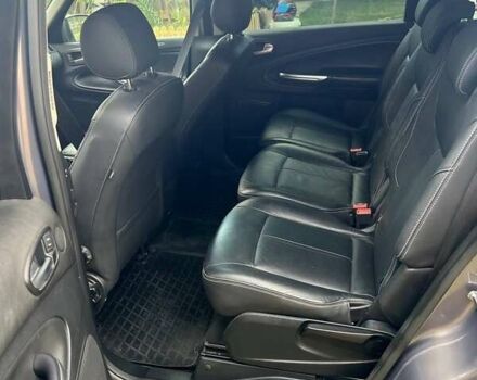 Серый Форд С-Макс, объемом двигателя 2 л и пробегом 256 тыс. км за 11800 $, фото 12 на Automoto.ua