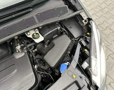 Сірий Форд С-Макс, об'ємом двигуна 2 л та пробігом 296 тис. км за 9500 $, фото 37 на Automoto.ua