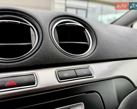 Серый Форд С-Макс, объемом двигателя 2 л и пробегом 330 тыс. км за 11450 $, фото 38 на Automoto.ua