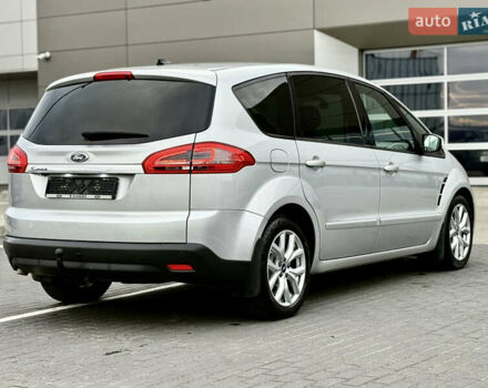 Серый Форд С-Макс, объемом двигателя 2 л и пробегом 330 тыс. км за 11450 $, фото 9 на Automoto.ua