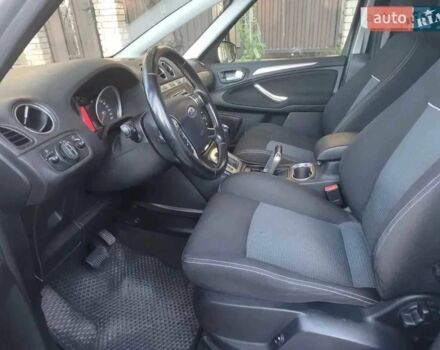 Сірий Форд С-Макс, об'ємом двигуна 1.6 л та пробігом 260 тис. км за 10500 $, фото 4 на Automoto.ua