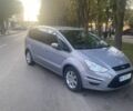 Серый Форд С-Макс, объемом двигателя 2 л и пробегом 230 тыс. км за 9500 $, фото 1 на Automoto.ua