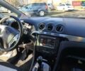 Сірий Форд С-Макс, об'ємом двигуна 2 л та пробігом 220 тис. км за 11500 $, фото 3 на Automoto.ua