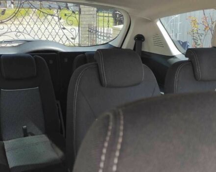 Сірий Форд С-Макс, об'ємом двигуна 1.6 л та пробігом 260 тис. км за 10500 $, фото 5 на Automoto.ua