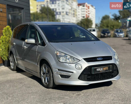 Серый Форд С-Макс, объемом двигателя 2 л и пробегом 335 тыс. км за 9400 $, фото 7 на Automoto.ua