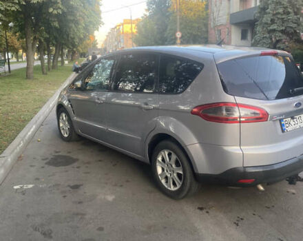 Форд С-Макс 2014 в Сарнах на Automoto.ua Серый Форд С-Макс, объемом двигателя 2 л и пробегом 232 тыс. км за 8500 $, фото 3 на Automoto.ua