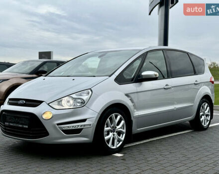 Серый Форд С-Макс, объемом двигателя 2 л и пробегом 330 тыс. км за 11450 $, фото 2 на Automoto.ua
