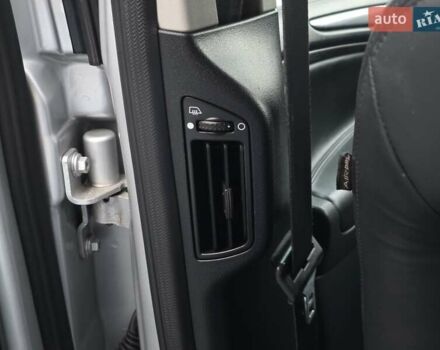 Серый Форд С-Макс, объемом двигателя 2 л и пробегом 163 тыс. км за 8999 $, фото 40 на Automoto.ua