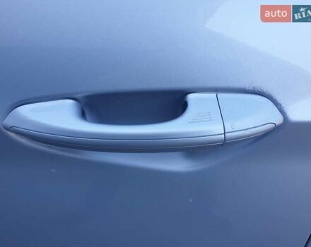 Серый Форд С-Макс, объемом двигателя 2 л и пробегом 295 тыс. км за 11800 $, фото 22 на Automoto.ua