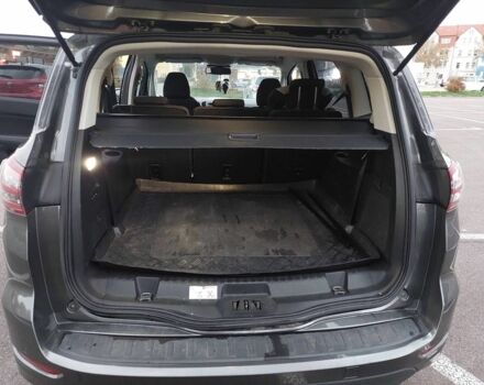 Серый Форд С-Макс, объемом двигателя 1.5 л и пробегом 97 тыс. км за 14900 $, фото 4 на Automoto.ua