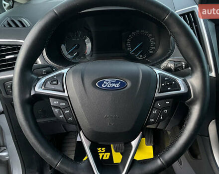 Серый Форд С-Макс, объемом двигателя 2 л и пробегом 158 тыс. км за 15000 $, фото 10 на Automoto.ua