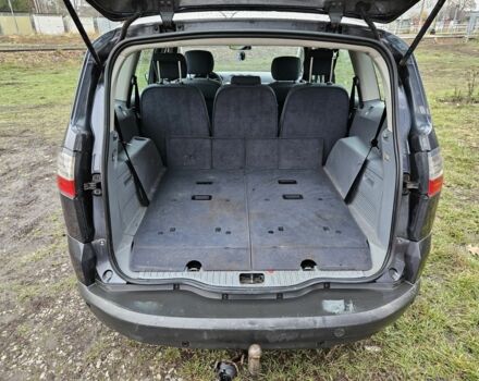 Серый Форд С-Макс, объемом двигателя 1.8 л и пробегом 346 тыс. км за 2400 $, фото 20 на Automoto.ua