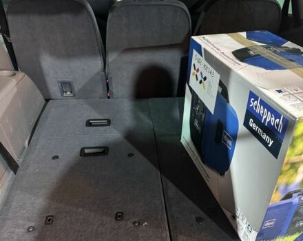 Серый Форд С-Макс, объемом двигателя 2 л и пробегом 230 тыс. км за 3900 $, фото 7 на Automoto.ua