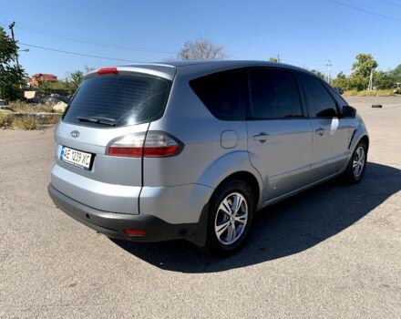 Форд С-Макс 2008 в Николаеве на Automoto.ua Серый Форд С-Макс, объемом двигателя 2 л и пробегом 400 тыс. км за 6000 $, фото 3 на Automoto.ua