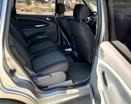 Форд С-Макс 2008 в Николаеве на Automoto.ua Серый Форд С-Макс, объемом двигателя 2 л и пробегом 400 тыс. км за 6000 $, фото 6 на Automoto.ua