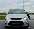 Серый Форд С-Макс, объемом двигателя 2 л и пробегом 330 тыс. км за 10000 $, фото 2 на Automoto.ua