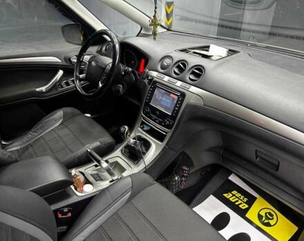 Сірий Форд С-Макс, об'ємом двигуна 1.6 л та пробігом 250 тис. км за 8200 $, фото 8 на Automoto.ua