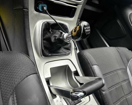 Сірий Форд С-Макс, об'ємом двигуна 1.6 л та пробігом 250 тис. км за 8200 $, фото 9 на Automoto.ua