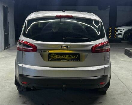 Сірий Форд С-Макс, об'ємом двигуна 1.6 л та пробігом 250 тис. км за 8200 $, фото 4 на Automoto.ua