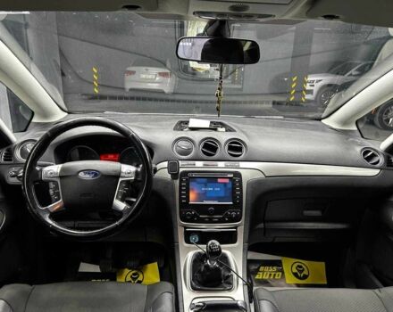 Сірий Форд С-Макс, об'ємом двигуна 1.6 л та пробігом 250 тис. км за 8200 $, фото 6 на Automoto.ua