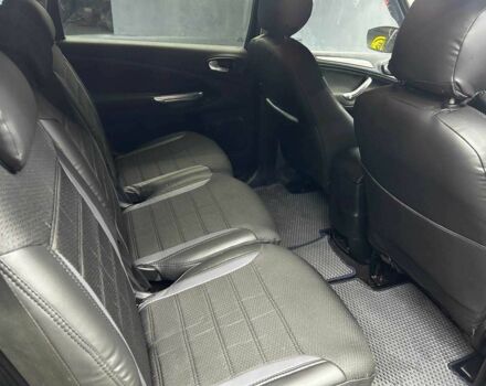 Сірий Форд С-Макс, об'ємом двигуна 1.6 л та пробігом 250 тис. км за 8200 $, фото 15 на Automoto.ua