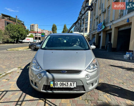 Серый Форд С-Макс, объемом двигателя 2 л и пробегом 46 тыс. км за 7800 $, фото 1 на Automoto.ua