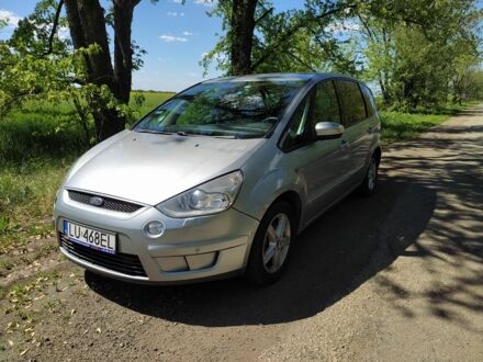 Форд С-Макс 2006 в Соленом на Automoto.ua Серый Форд С-Макс, объемом двигателя 2 л и пробегом 316 тыс. км за 4450 $, фото 1 на Automoto.ua