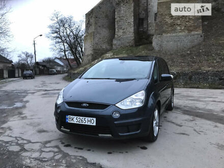 Форд С-Макс 2006 в Остоге на Automoto.ua Серый Форд С-Макс, объемом двигателя 2 л и пробегом 320 тыс. км за 6150 $, фото 1 на Automoto.ua