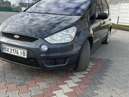 Форд С-Макс 2007 в Хмельницком на Automoto.ua Серый Форд С-Макс, объемом двигателя 1.8 л и пробегом 202 тыс. км за 6999 $, фото 1 на Automoto.ua