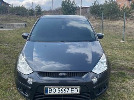 Сірий Форд С-Макс, об'ємом двигуна 1.8 л та пробігом 250 тис. км за 5600 $, фото 1 на Automoto.ua