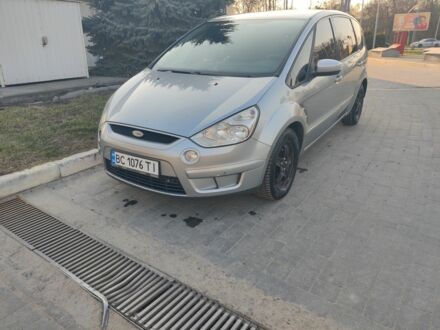Форд С-Макс 2007 в Львове на Automoto.ua Серый Форд С-Макс, объемом двигателя 1.8 л и пробегом 306 тыс. км за 4800 $, фото 1 на Automoto.ua