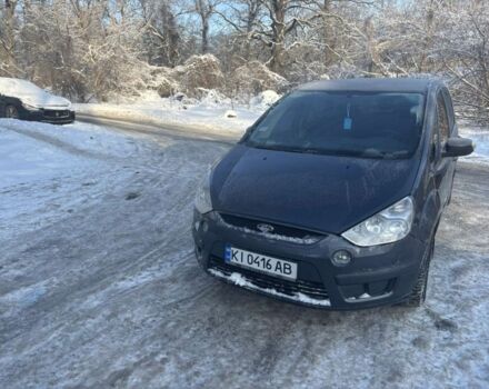 Серый Форд С-Макс, объемом двигателя 1.8 л и пробегом 324 тыс. км за 5750 $, фото 1 на Automoto.ua