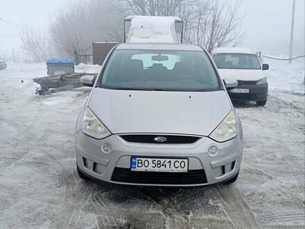 Сірий Форд С-Макс, об'ємом двигуна 2 л та пробігом 245 тис. км за 6100 $, фото 1 на Automoto.ua