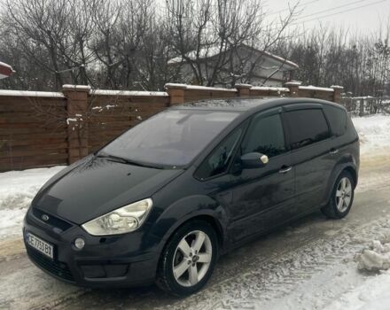 Серый Форд С-Макс, объемом двигателя 2 л и пробегом 280 тыс. км за 6950 $, фото 1 на Automoto.ua