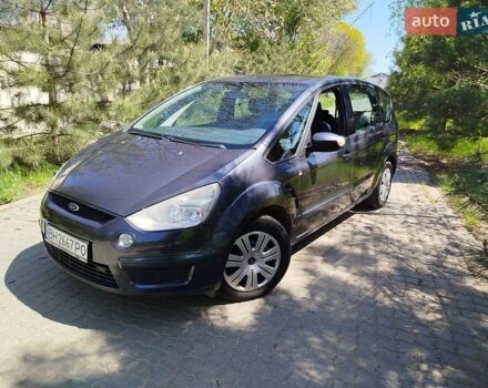 Серый Форд С-Макс, объемом двигателя 2.2 л и пробегом 240 тыс. км за 7700 $, фото 1 на Automoto.ua