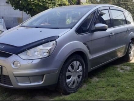 Серый Форд С-Макс, объемом двигателя 2 л и пробегом 302 тыс. км за 7350 $, фото 1 на Automoto.ua