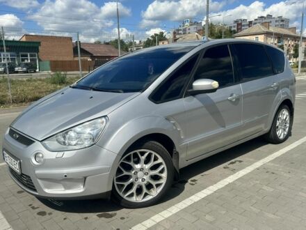 Сірий Форд С-Макс, об'ємом двигуна 2 л та пробігом 274 тис. км за 6710 $, фото 1 на Automoto.ua