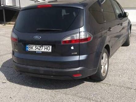 Серый Форд С-Макс, объемом двигателя 1.8 л и пробегом 263 тыс. км за 5500 $, фото 1 на Automoto.ua