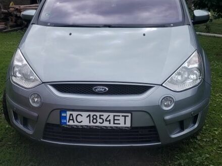 Форд С-Макс 2009 у Володимир-Волинський на Automoto.ua Сірий Форд С-Макс, об'ємом двигуна 2 л та пробігом 340 тис. км за 9000 $, фото 1 на Automoto.ua