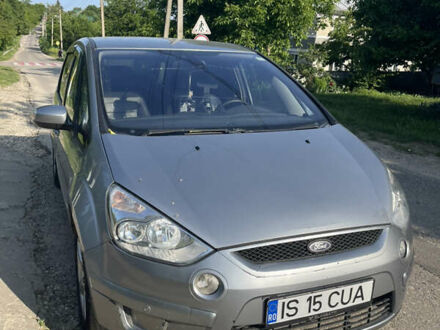 Форд С-Макс 2009 у Сокинянах на Automoto.ua Сірий Форд С-Макс, об'ємом двигуна 2 л та пробігом 230 тис. км за 4029 $, фото 1 на Automoto.ua
