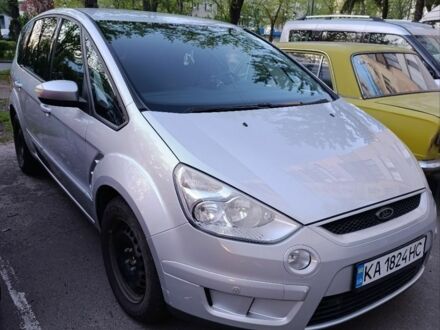 Сірий Форд С-Макс, об'ємом двигуна 2 л та пробігом 263 тис. км за 6900 $, фото 1 на Automoto.ua