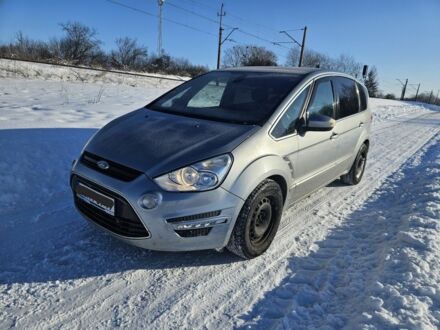 Сірий Форд С-Макс, об'ємом двигуна 2 л та пробігом 348 тис. км за 4000 $, фото 1 на Automoto.ua