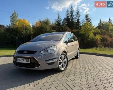 Сірий Форд С-Макс, об'ємом двигуна 2 л та пробігом 368 тис. км за 8900 $, фото 1 на Automoto.ua