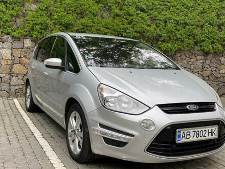 Форд С-Макс 2011 у Вінниці на Automoto.ua Сірий Форд С-Макс, об'ємом двигуна 2 л та пробігом 302 тис. км за 9300 $, фото 1 на Automoto.ua