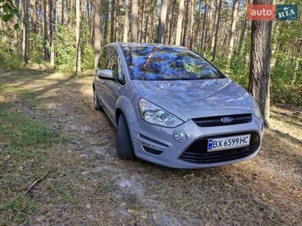 Серый Форд С-Макс, объемом двигателя 2 л и пробегом 282 тыс. км за 8450 $, фото 1 на Automoto.ua