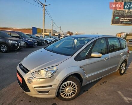 Серый Форд С-Макс, объемом двигателя 1.6 л и пробегом 160 тыс. км за 9100 $, фото 1 на Automoto.ua