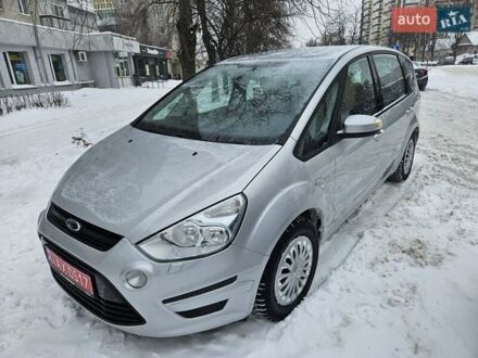 Серый Форд С-Макс, объемом двигателя 1.6 л и пробегом 165 тыс. км за 8800 $, фото 1 на Automoto.ua