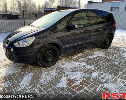 Серый Форд С-Макс, объемом двигателя 2 л и пробегом 262 тыс. км за 7700 $, фото 1 на Automoto.ua