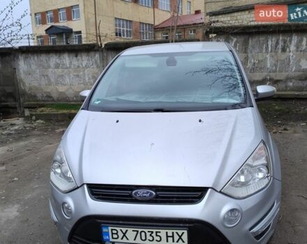 Серый Форд С-Макс, объемом двигателя 2 л и пробегом 280 тыс. км за 10500 $, фото 1 на Automoto.ua