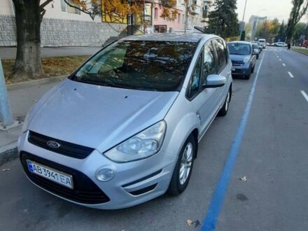 Сірий Форд С-Макс, об'ємом двигуна 2 л та пробігом 245 тис. км за 8200 $, фото 1 на Automoto.ua